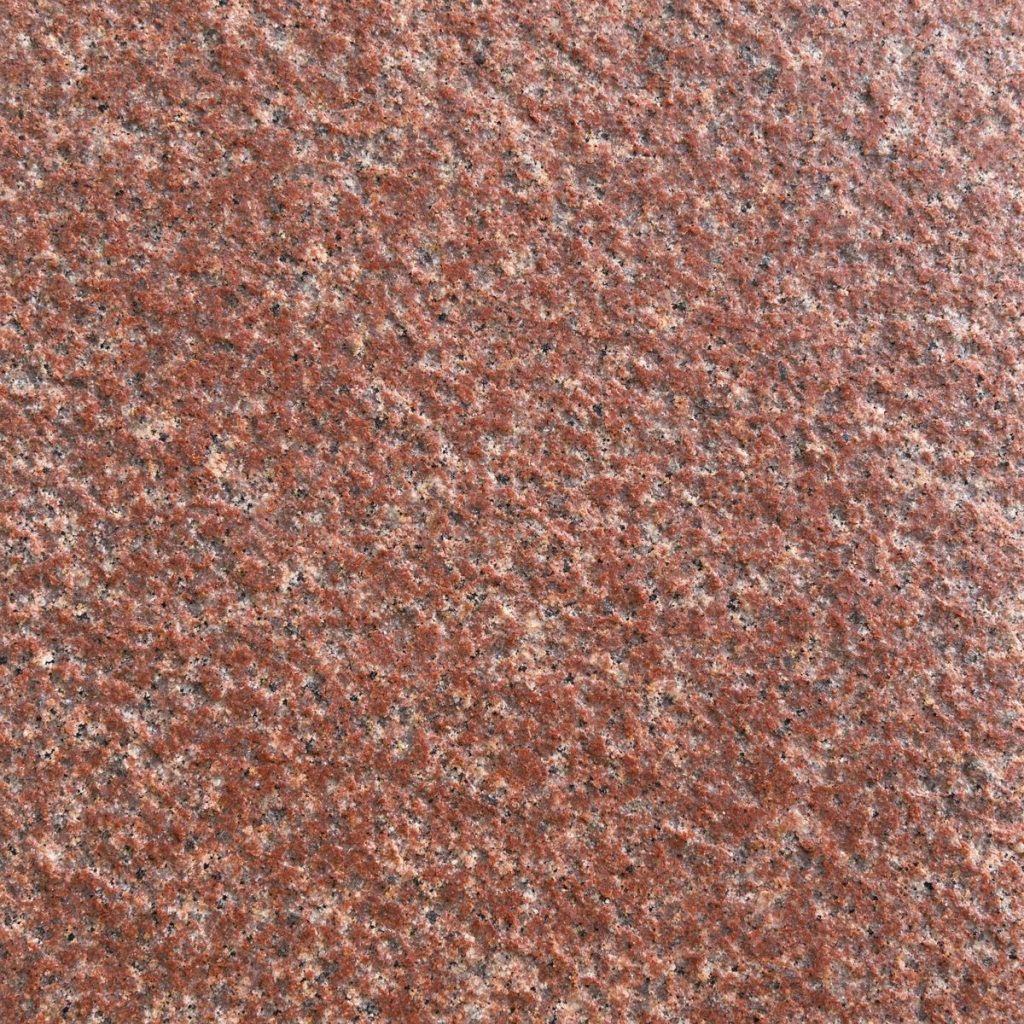 Gokakiven punaruskea graniitti